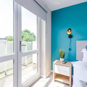 Hidden Gem Within - Great Location Chester